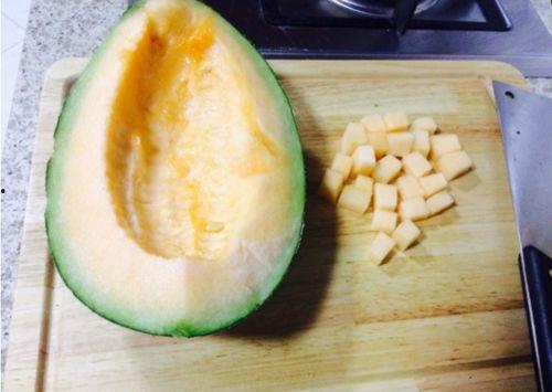 哈密瓜泥怎么吃,哈密瓜泥的多重美味吃法探索