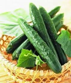 瓜种子生熟两吃,从生食到熟食，营养与美味的双重享受