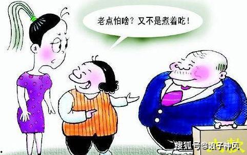 相亲现场吃瓜群众,吃瓜群众眼中的甜蜜与尴尬