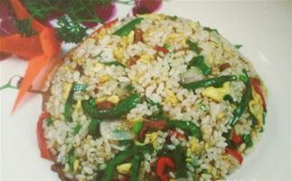 镇雄县吃瓜,瓜果飘香，品味田园生活