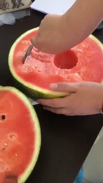 吃瓜还是吃别人的好吃,吃瓜还是吃别人，美味选择大揭秘