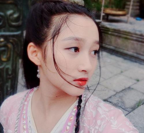 王一霏吃瓜,揭秘娱乐圈幕后真相