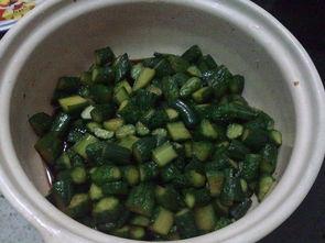 脆瓜腌怎么吃,多样吃法尽享美味