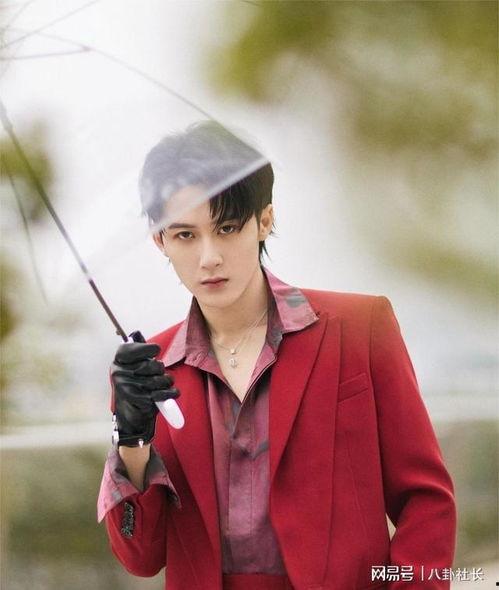 檀健次吃瓜抢答,娱乐界新潮流