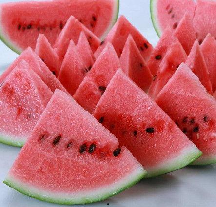 河南西峡吃瓜,瓜果飘香里的田园风情