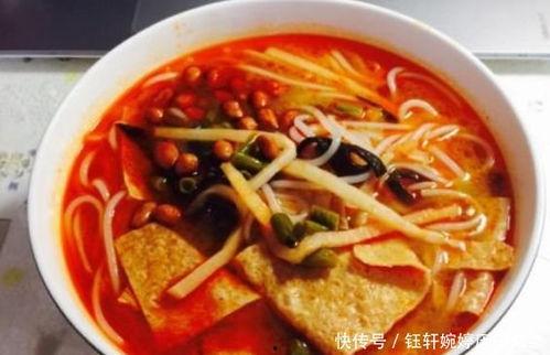 瓜爸吃螺蛳粉,瓜爸的螺蛳粉美食之旅