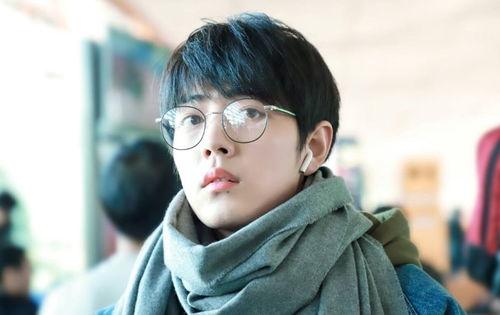 肖战奔波吃瓜视频,揭秘娱乐圈幕后风云