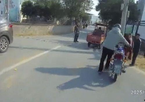 车祸吃瓜照片真实,车祸现场真实照片曝光，触目惊心！